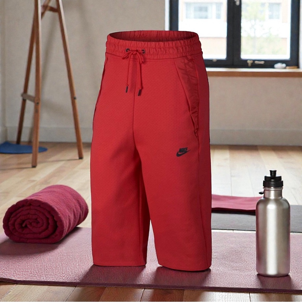 NEW Women's NIKE TECH PACK Active Capri Yoga Sports Casual Pants 832648 602